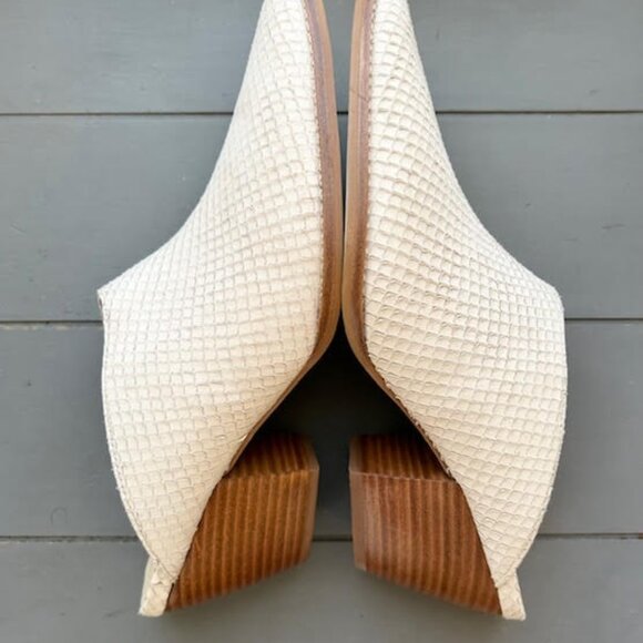 Matisse Cammy Snake Embossed Pointed Toe Mule Block Heel - Picture 9 of 12